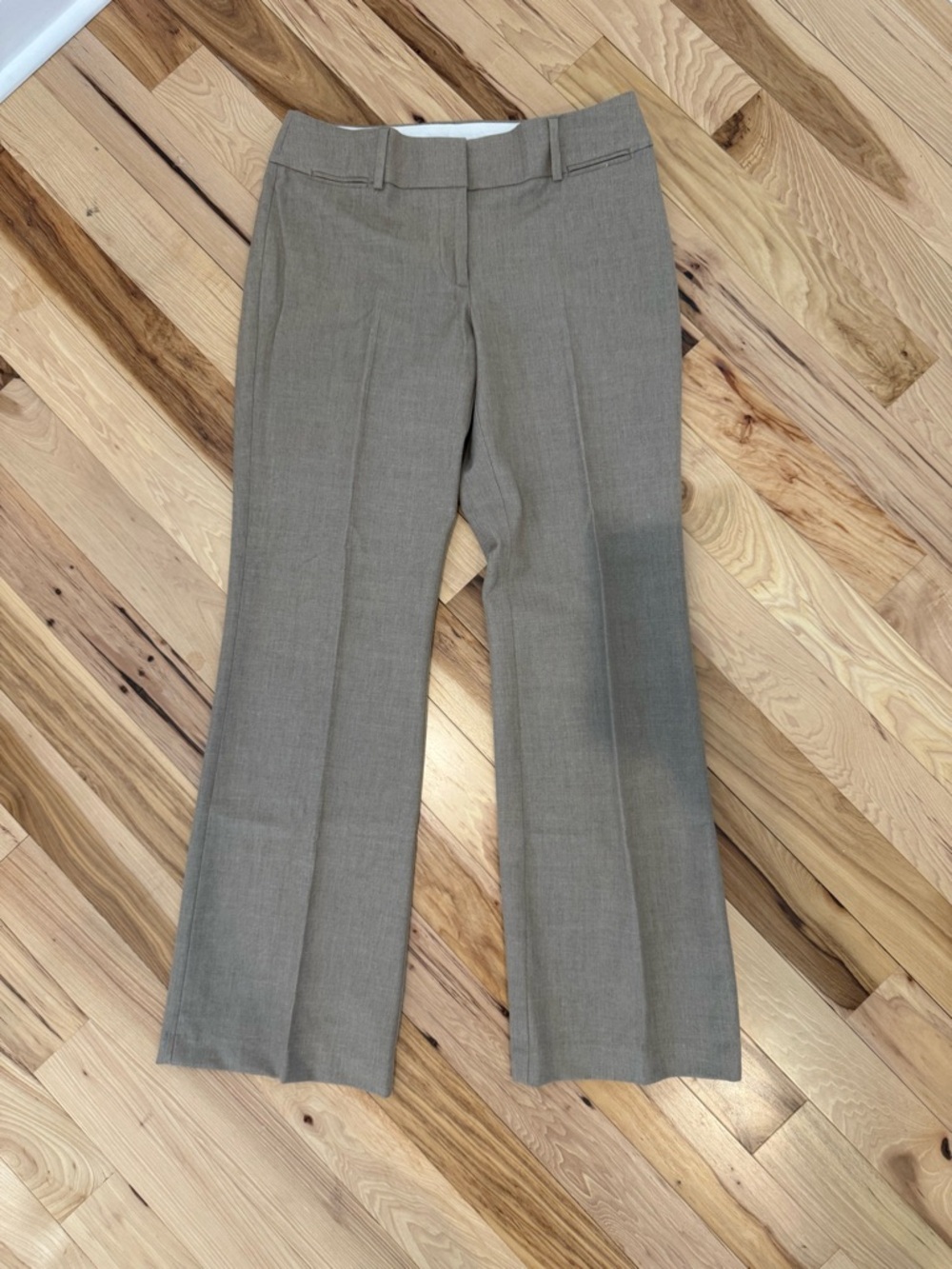 LOFT Julie Trouser Linen Blend Pants – Size 6 – Tan/Neutral